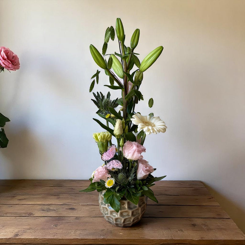 Sommerens Blomst – Håndbundet buket i krukke