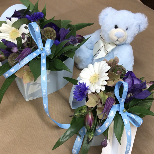 FLOWERBOKS - MOR/BARN MED BAMSE
